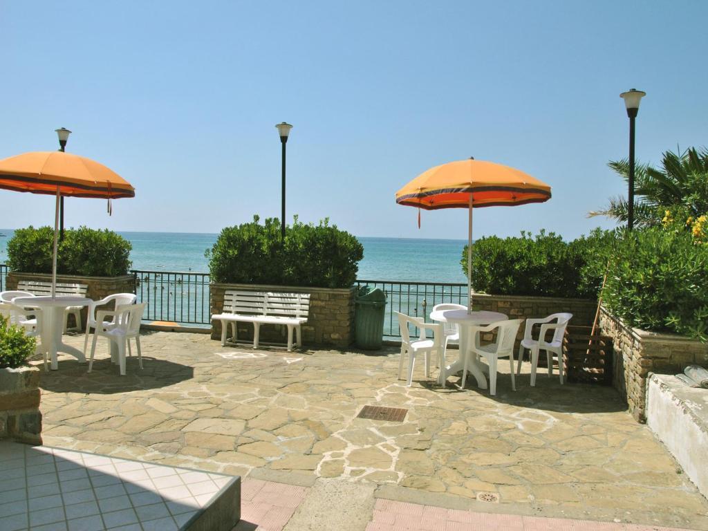 Acciaroli Vacanze Residence ภายนอก รูปภาพ