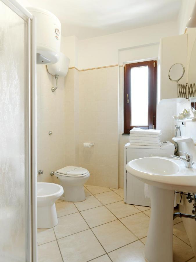 Acciaroli Vacanze Residence ภายนอก รูปภาพ